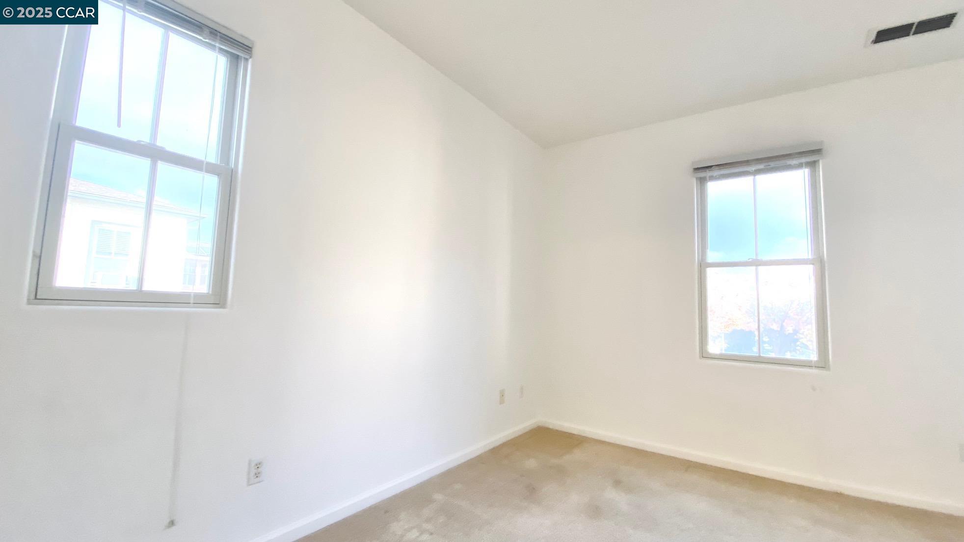 1027 MAIN ST - UNIT B, Hercules, California 94547, 1 Bedroom Bedrooms, 2 Rooms Rooms,1 BathroomBathrooms,Residential Lease,For Rent,1027 MAIN ST - UNIT B,41096097