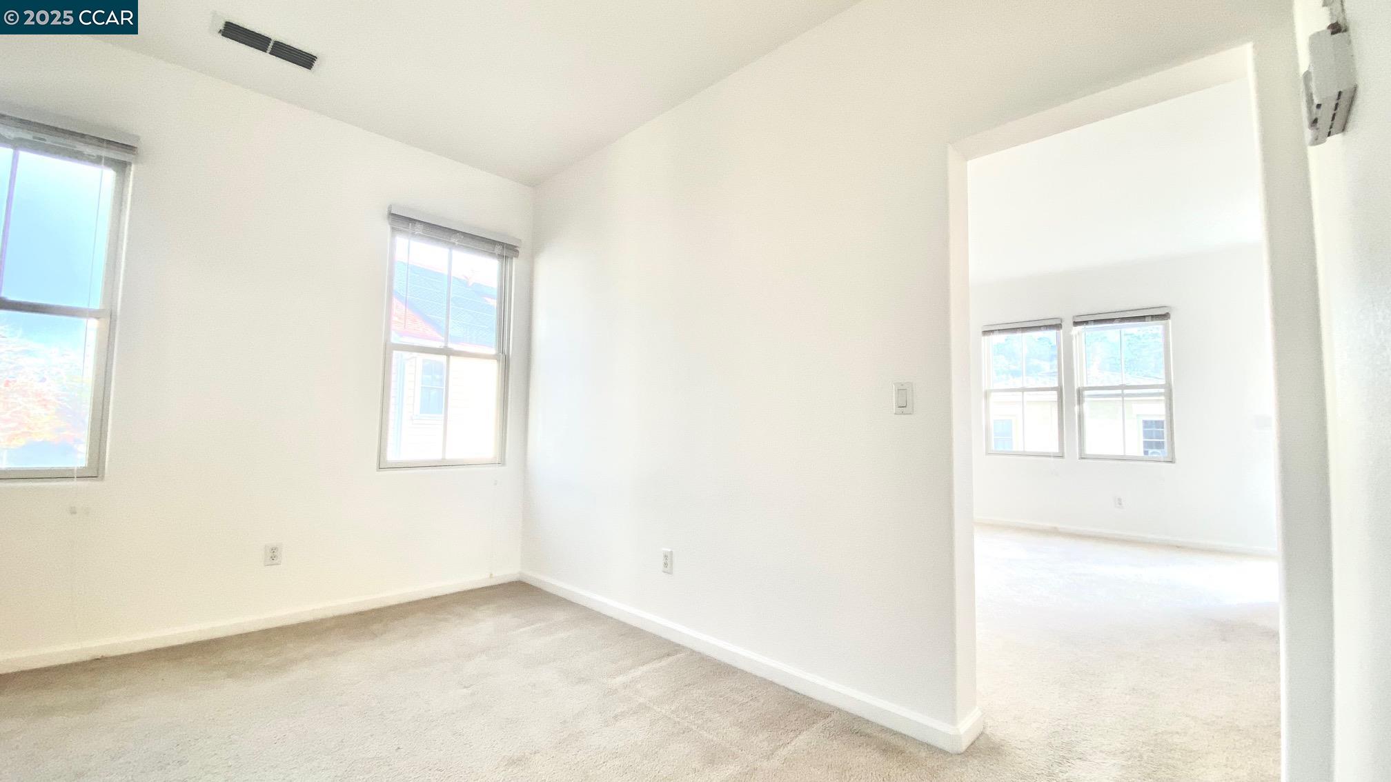 1027 MAIN ST - UNIT B, Hercules, California 94547, 1 Bedroom Bedrooms, 2 Rooms Rooms,1 BathroomBathrooms,Residential Lease,For Rent,1027 MAIN ST - UNIT B,41096097