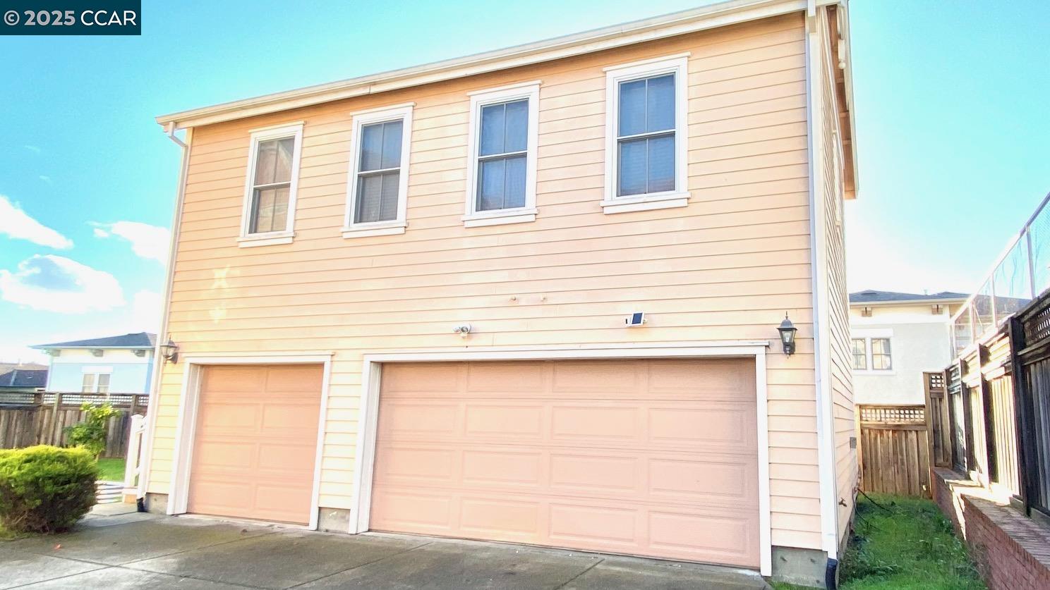 1027 MAIN ST - UNIT B, Hercules, California 94547, 1 Bedroom Bedrooms, 2 Rooms Rooms,1 BathroomBathrooms,Residential Lease,For Rent,1027 MAIN ST - UNIT B,41096097