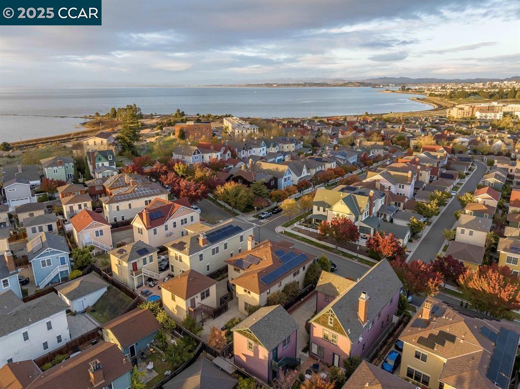 1027 MAIN ST - UNIT B, Hercules, California 94547, 1 Bedroom Bedrooms, 2 Rooms Rooms,1 BathroomBathrooms,Residential Lease,For Rent,1027 MAIN ST - UNIT B,41096097