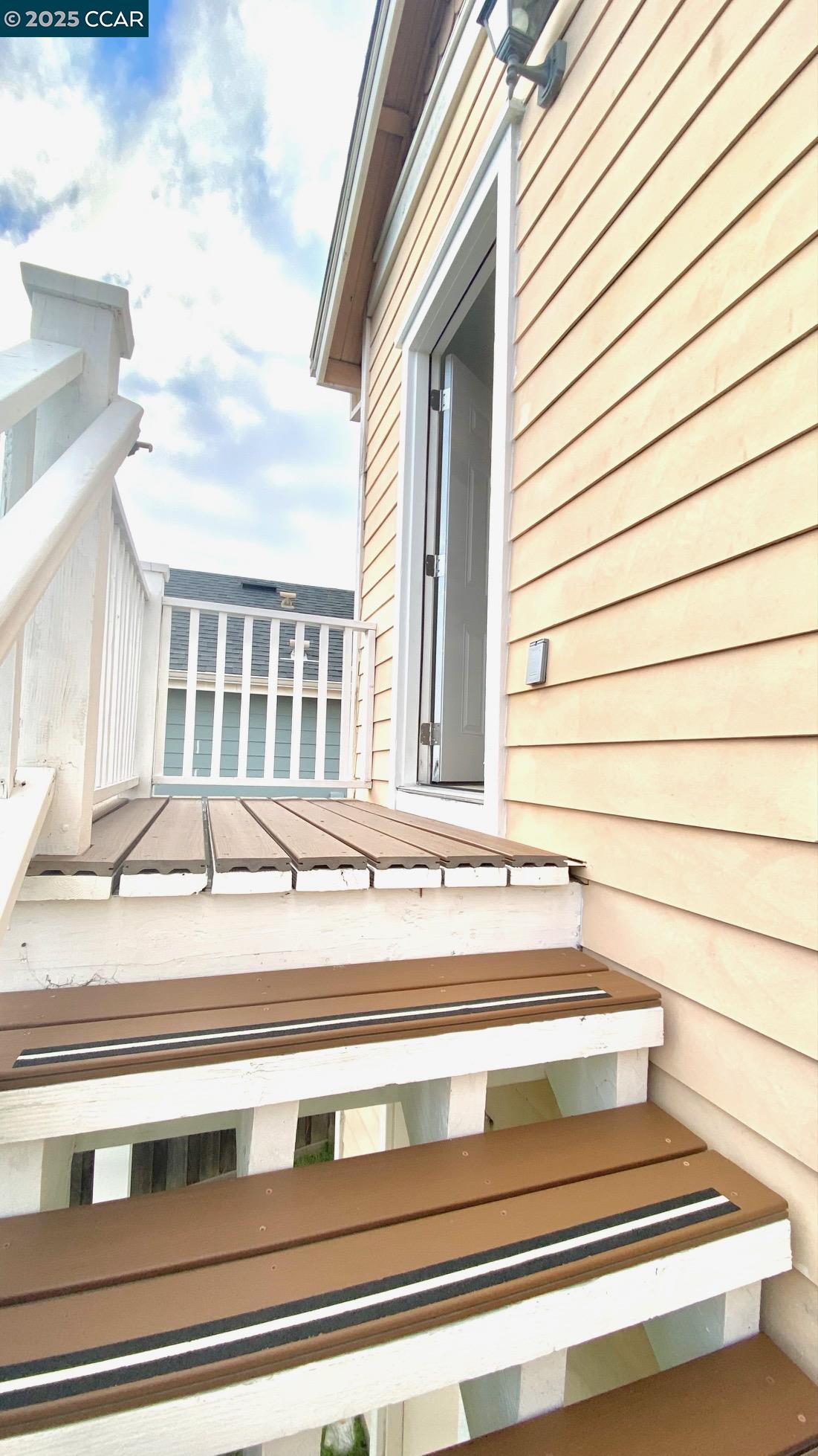 1027 MAIN ST - UNIT B, Hercules, California 94547, 1 Bedroom Bedrooms, 2 Rooms Rooms,1 BathroomBathrooms,Residential Lease,For Rent,1027 MAIN ST - UNIT B,41096097