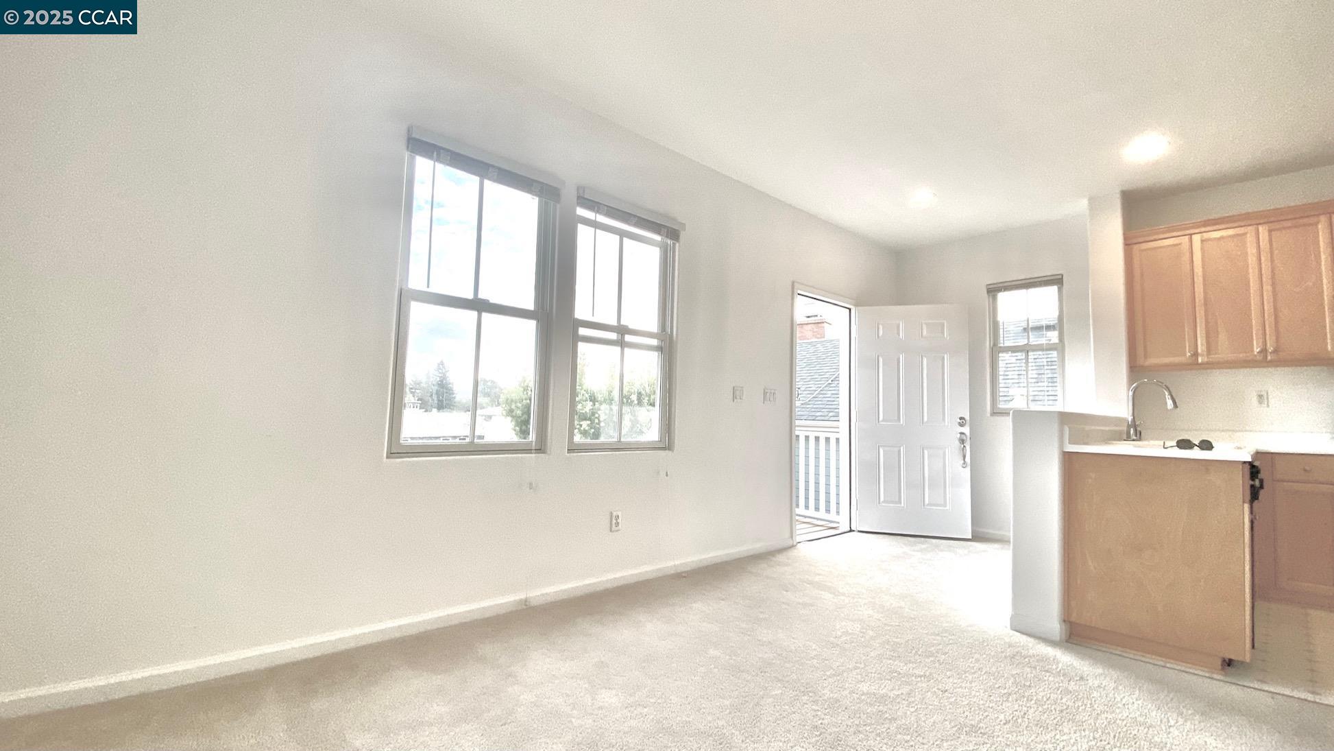 1027 MAIN ST - UNIT B, Hercules, California 94547, 1 Bedroom Bedrooms, 2 Rooms Rooms,1 BathroomBathrooms,Residential Lease,For Rent,1027 MAIN ST - UNIT B,41096097