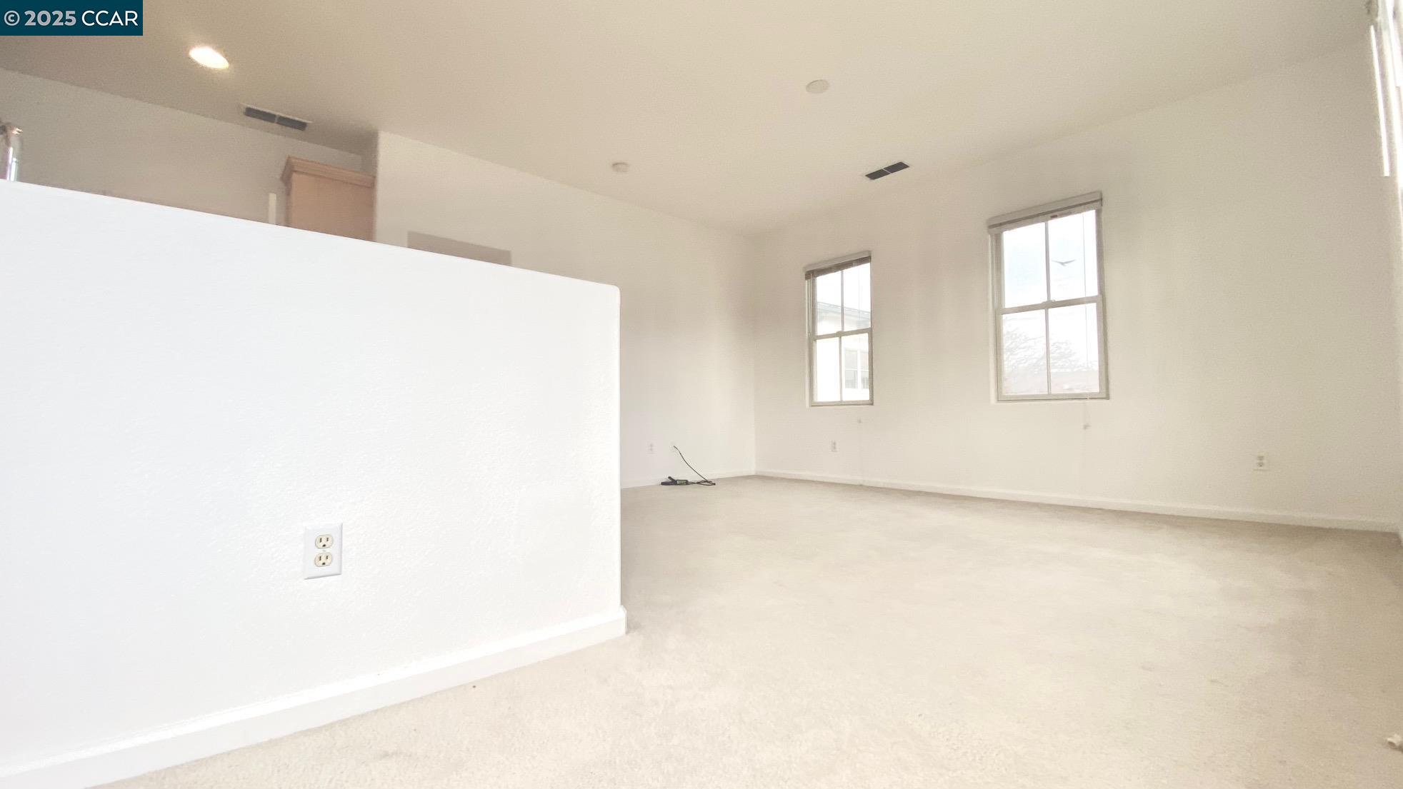 1027 MAIN ST - UNIT B, Hercules, California 94547, 1 Bedroom Bedrooms, 2 Rooms Rooms,1 BathroomBathrooms,Residential Lease,For Rent,1027 MAIN ST - UNIT B,41096097