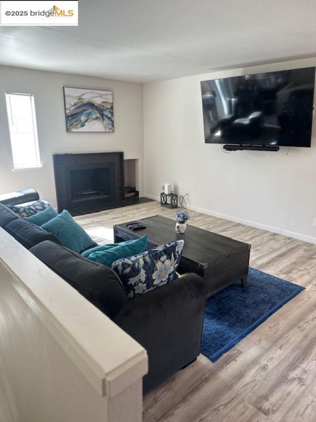 Detail Gallery Image 9 of 14 For 2830 21 Street #17,  San Pablo,  CA 94806-0000 - 2 Beds | 1/1 Baths