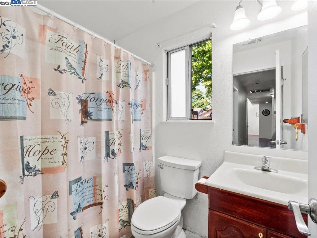 Detail Gallery Image 18 of 22 For 415 Amber Court, Tracy,  CA 95376 - 3 Beds | 2 Baths