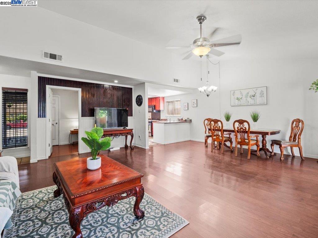 Detail Gallery Image 20 of 22 For 415 Amber Court, Tracy,  CA 95376 - 3 Beds | 2 Baths