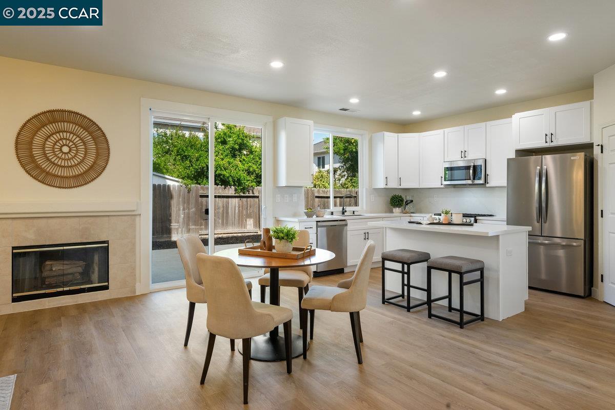 Detail Gallery Image 15 of 46 For 4107 Wheat Ct, Tracy,  CA 95377 - 5 Beds | 3 Baths