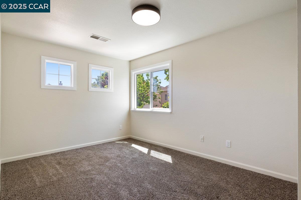 Detail Gallery Image 34 of 46 For 4107 Wheat Ct, Tracy,  CA 95377 - 5 Beds | 3 Baths