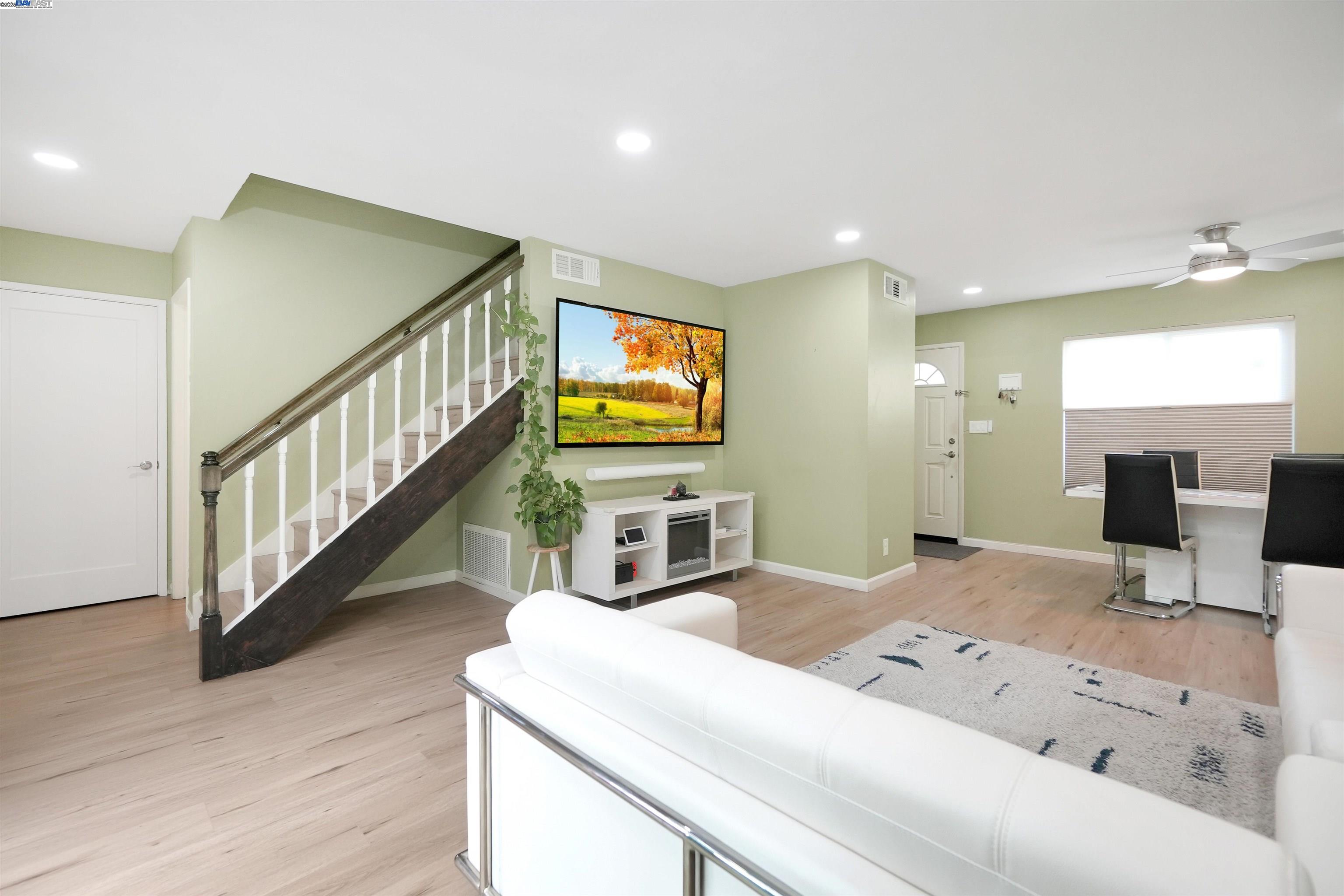 Photo #3: 41096109 Listing 