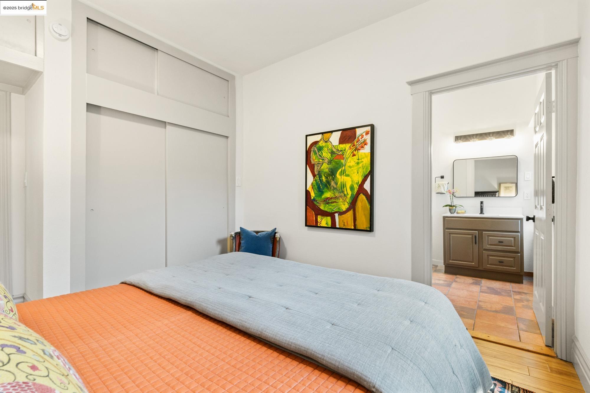 Detail Gallery Image 17 of 59 For 1011 Bancroft Way, Berkeley,  CA 94710 - 3 Beds | 2 Baths