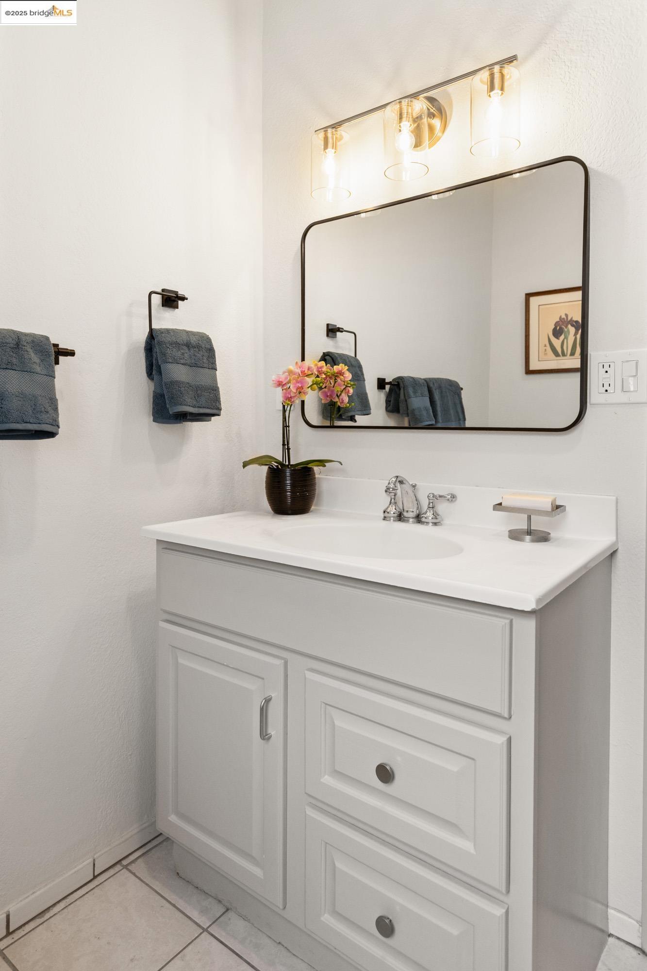 Detail Gallery Image 21 of 59 For 1011 Bancroft Way, Berkeley,  CA 94710 - 3 Beds | 2 Baths