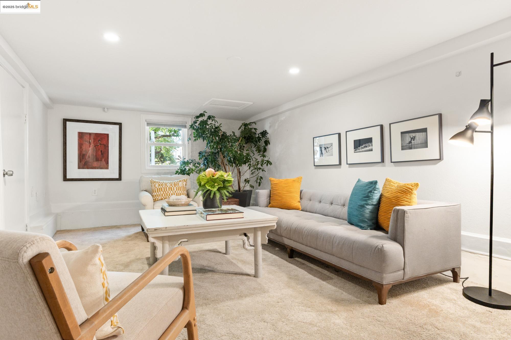Detail Gallery Image 53 of 59 For 1011 Bancroft Way, Berkeley,  CA 94710 - 3 Beds | 2 Baths