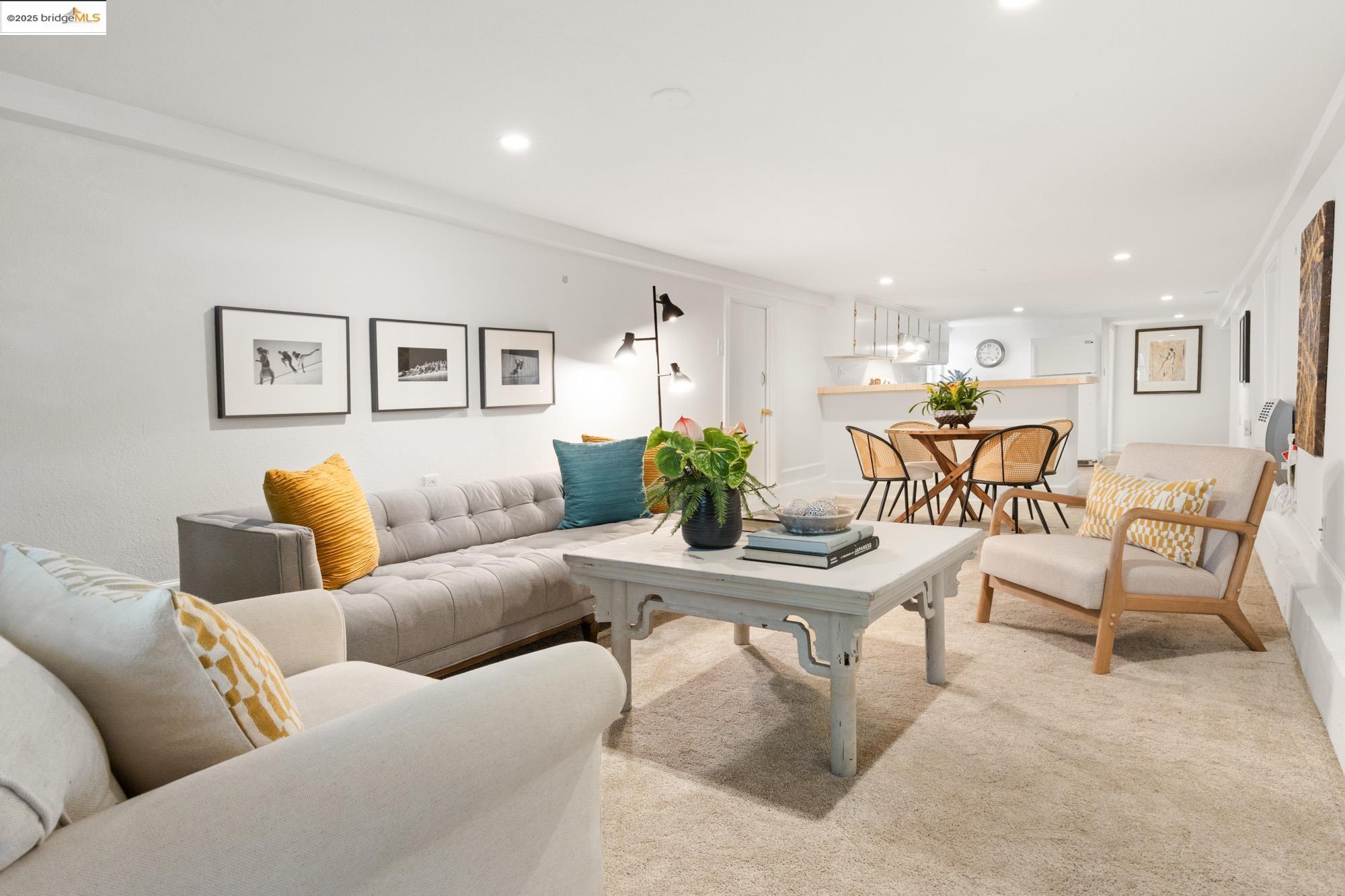 Detail Gallery Image 54 of 59 For 1011 Bancroft Way, Berkeley,  CA 94710 - 3 Beds | 2 Baths