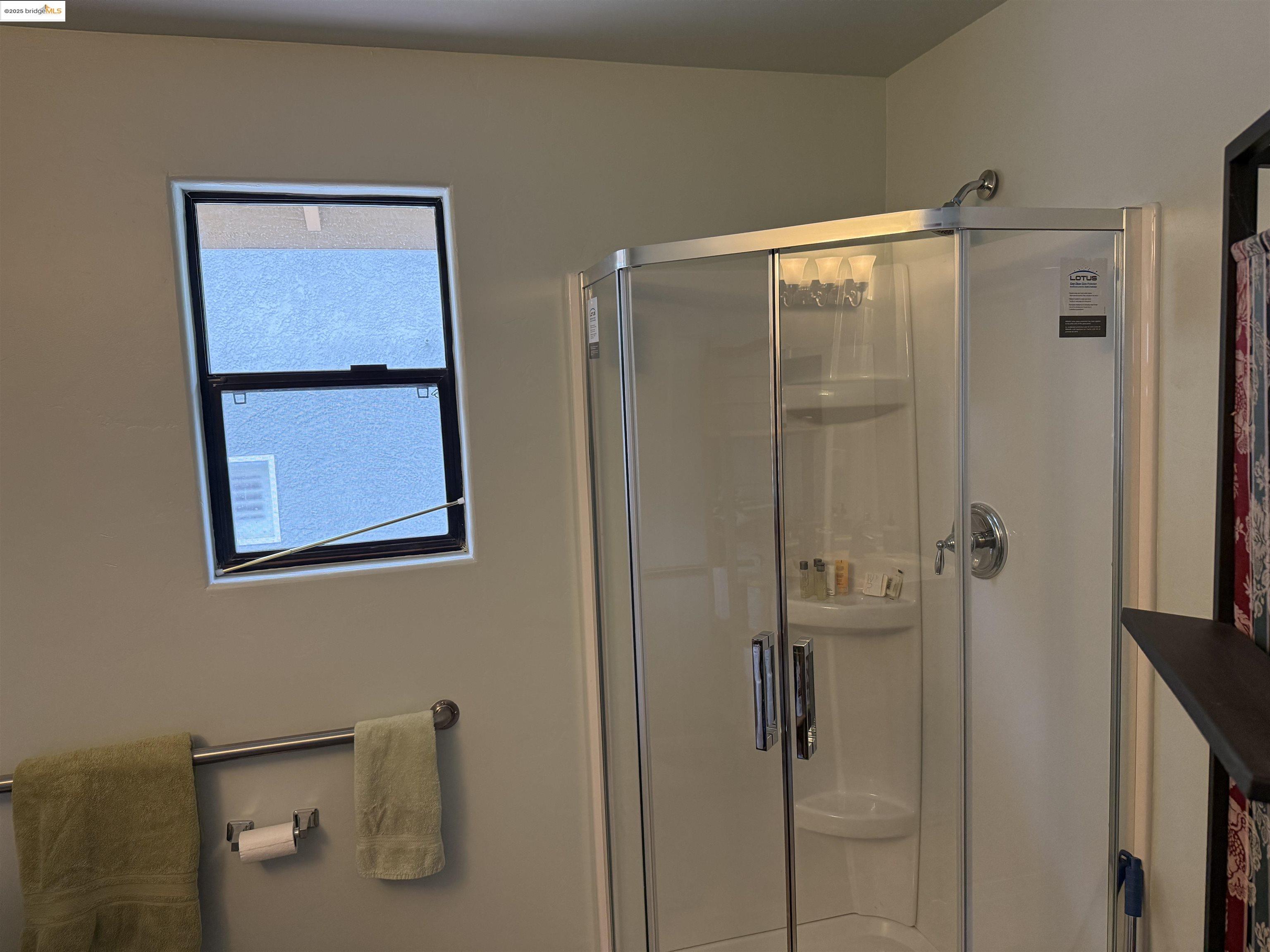 Detail Gallery Image 11 of 28 For 20767 Ferretti, Groveland,  CA 95321 - 2 Beds | 1 Baths