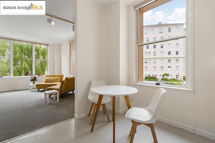 Detail Gallery Image 12 of 49 For 351 Buena Vista Ave E 605e,  San Francisco,  CA 94117 - 1 Beds | 1 Baths
