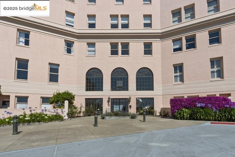 Detail Gallery Image 22 of 49 For 351 Buena Vista Ave E 605e,  San Francisco,  CA 94117 - 1 Beds | 1 Baths