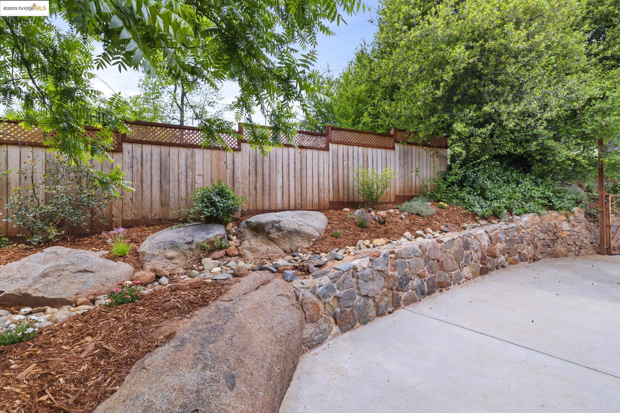 Detail Gallery Image 23 of 39 For 17250 Burford Ln, Soulsbyville,  CA 95372 - 3 Beds | 1 Baths