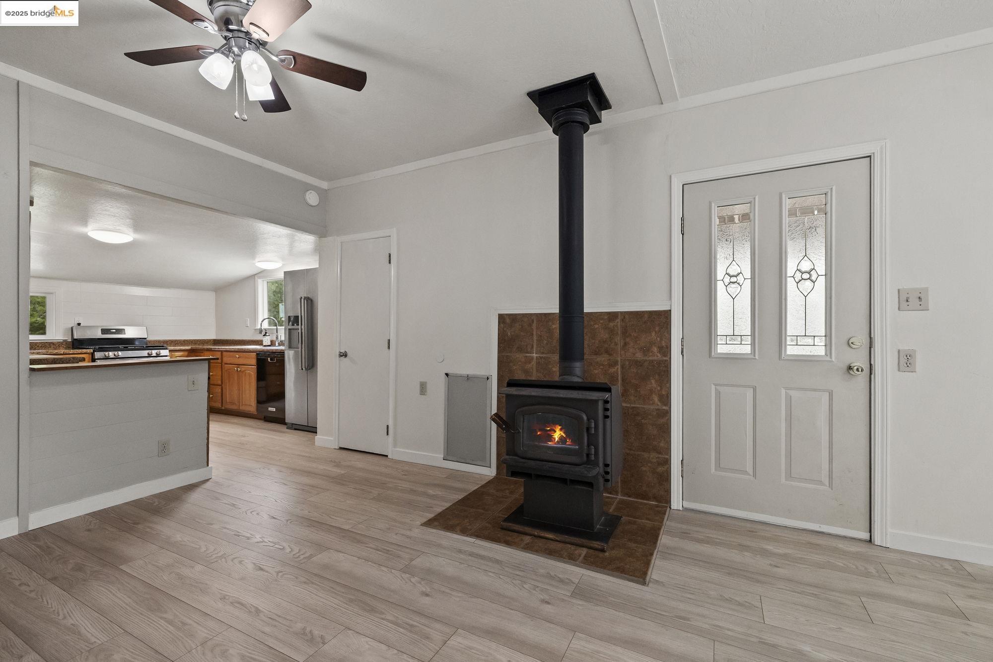 Detail Gallery Image 8 of 39 For 17250 Burford Ln, Soulsbyville,  CA 95372 - 3 Beds | 1 Baths