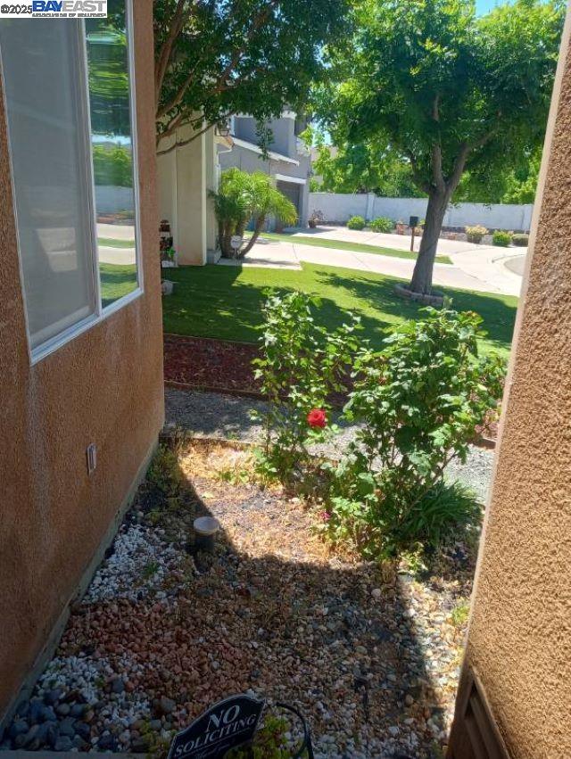 Detail Gallery Image 30 of 41 For 4035 Mount Day Ct, Antioch,  CA 94531 - 4 Beds | 2/1 Baths
