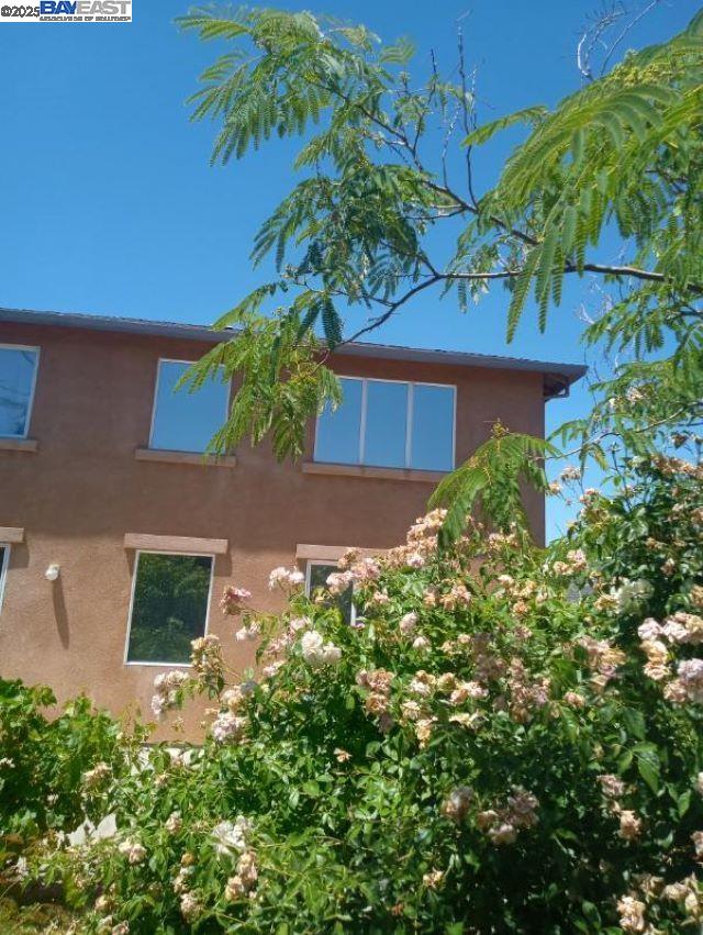 Detail Gallery Image 33 of 41 For 4035 Mount Day Ct, Antioch,  CA 94531 - 4 Beds | 2/1 Baths