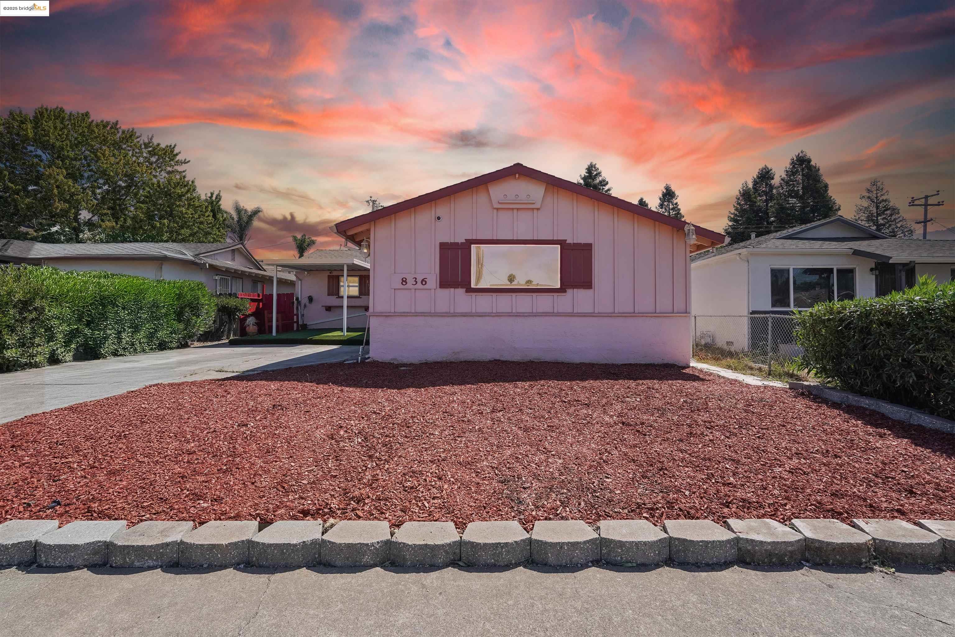 Detail Gallery Image 1 of 53 For 836 Stella St, Vallejo,  CA 94589 - 3 Beds | 2 Baths