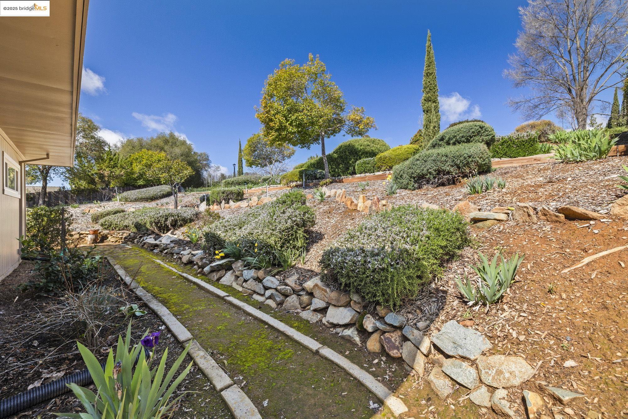 Detail Gallery Image 44 of 57 For 20325 Eureka Dr, Sonora,  CA 95370 - 4 Beds | 3 Baths