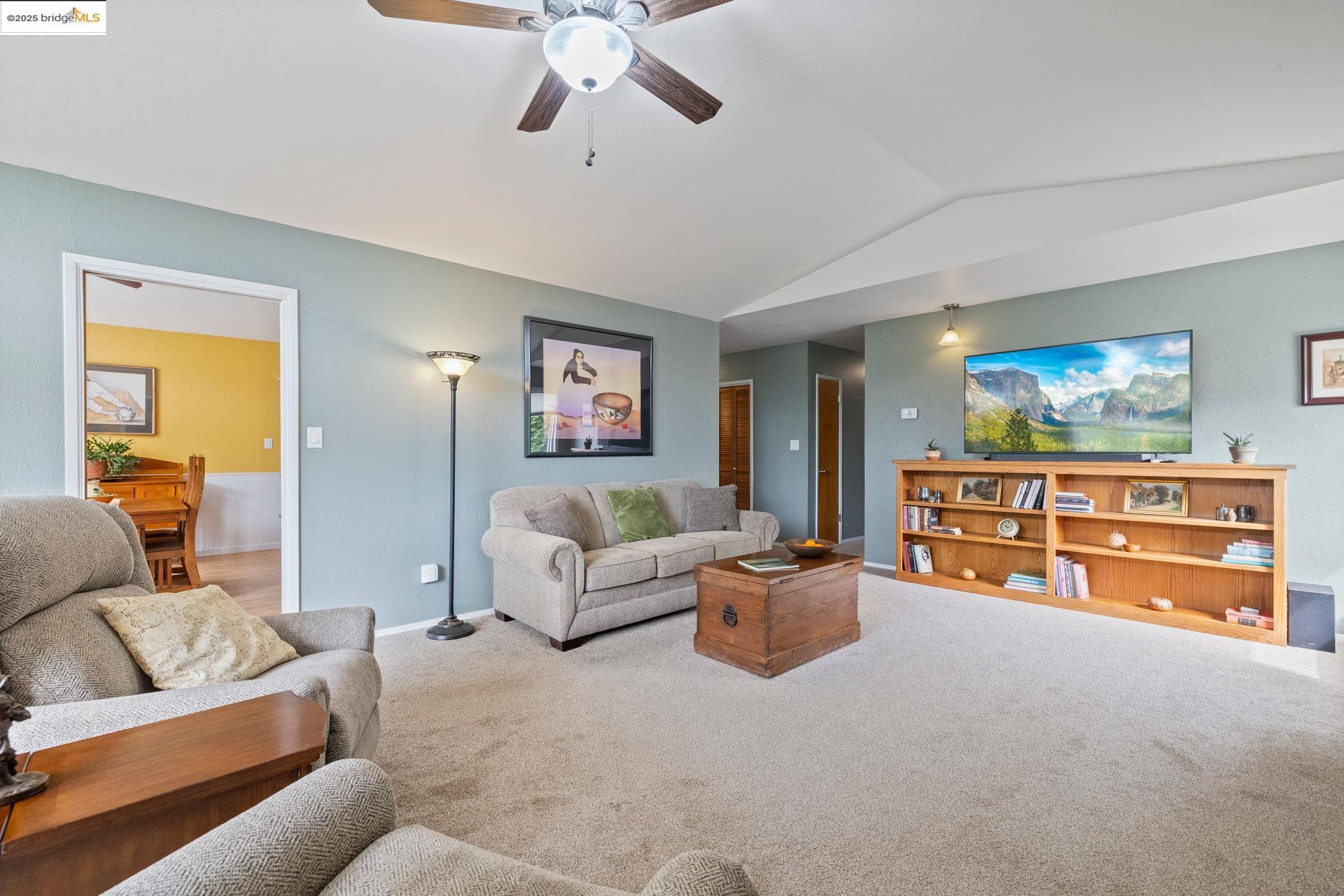 Detail Gallery Image 19 of 57 For 20325 Eureka Dr, Sonora,  CA 95370 - – Beds | – Baths