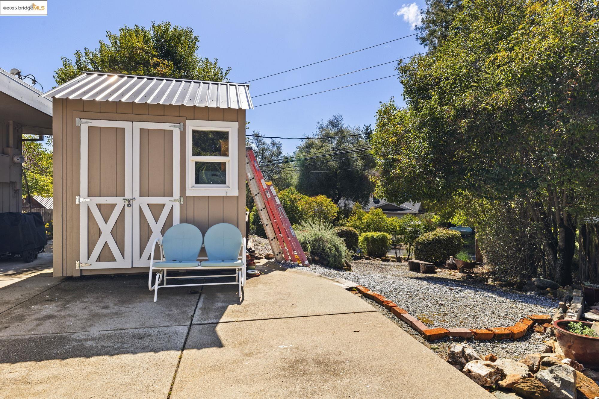 Detail Gallery Image 36 of 57 For 20325 Eureka Dr, Sonora,  CA 95370 - – Beds | – Baths