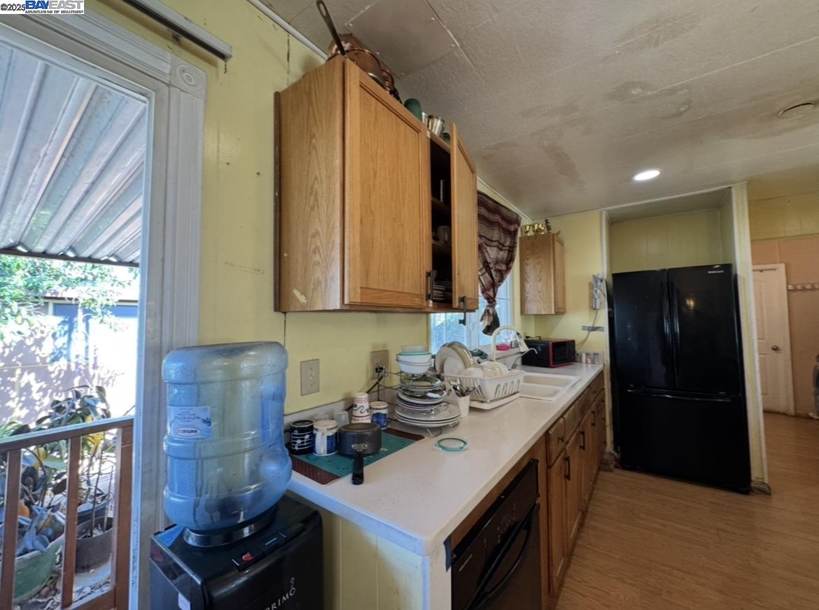 Detail Gallery Image 4 of 17 For 200 Ford Rd #236,  San Jose,  CA 95138 - 4 Beds | 2 Baths