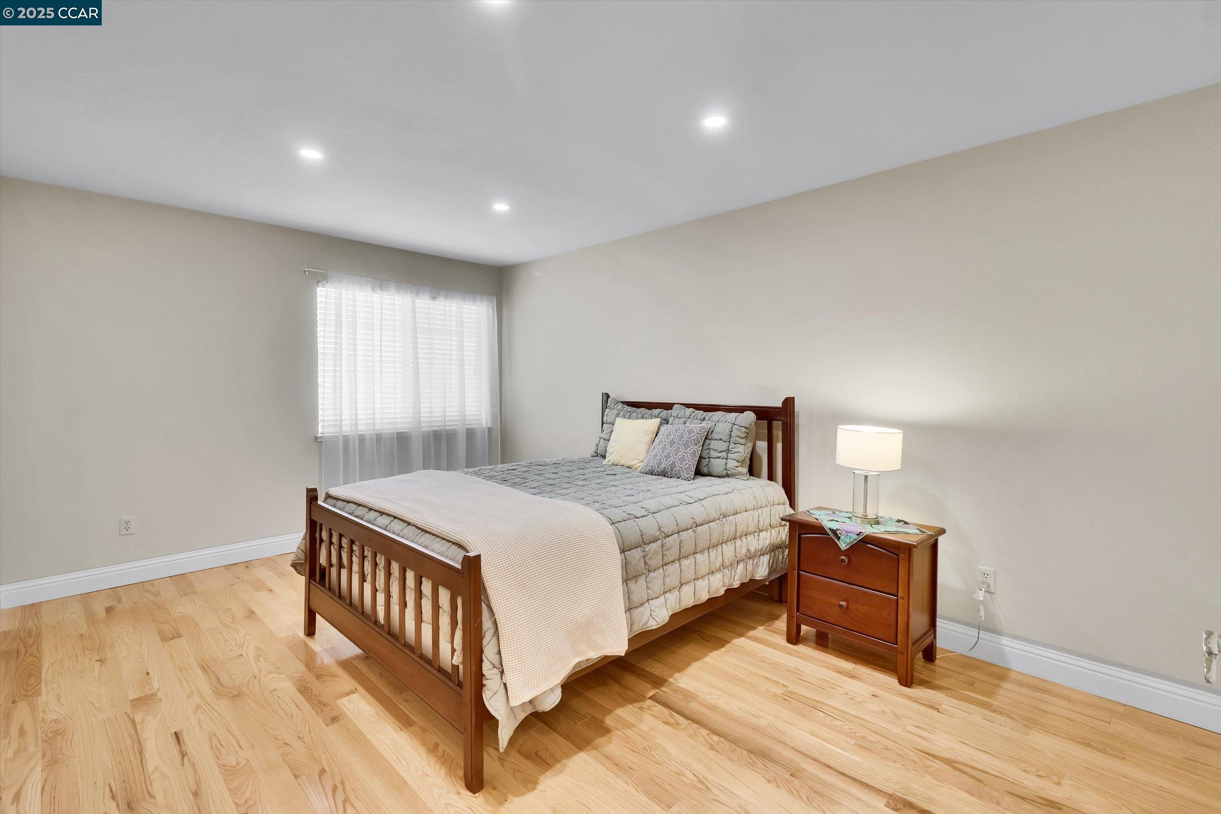 Detail Gallery Image 14 of 23 For 5362 Saddleback Ct, Richmond,  CA 94803 - 4 Beds | 3 Baths