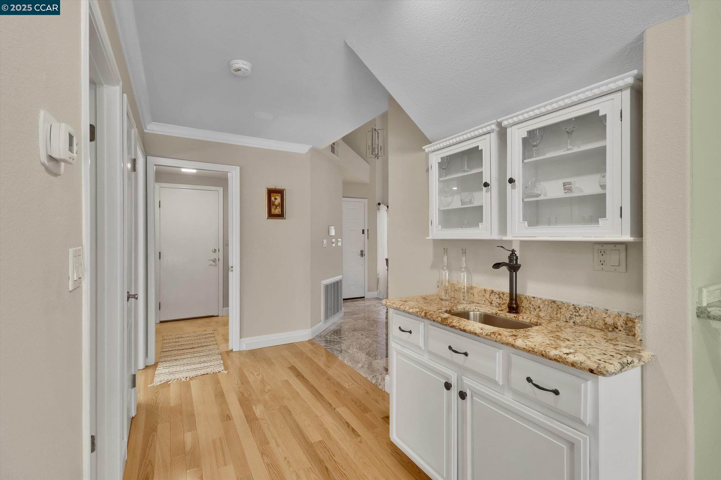 Detail Gallery Image 8 of 23 For 5362 Saddleback Ct, Richmond,  CA 94803 - 4 Beds | 3 Baths