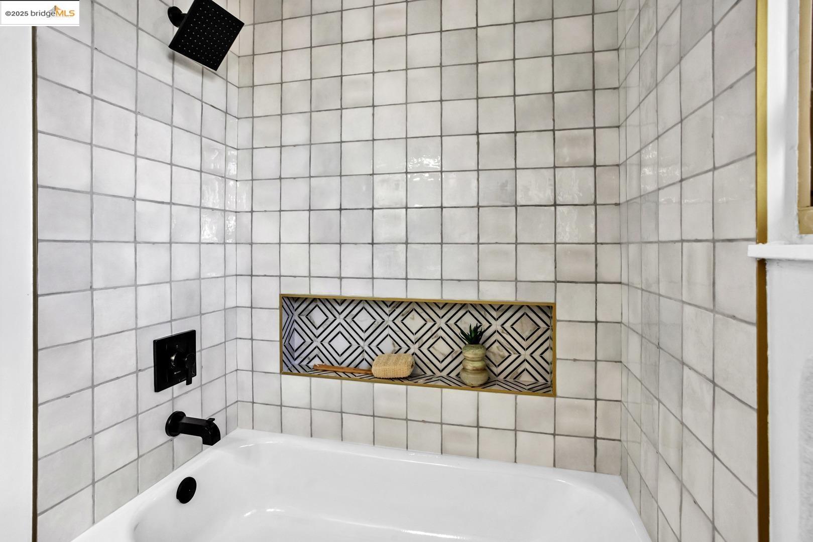 Detail Gallery Image 6 of 29 For 4369 Nelson Dr, Richmond,  CA 94803 - 4 Beds | 3 Baths