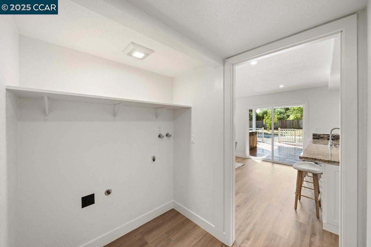 property-img