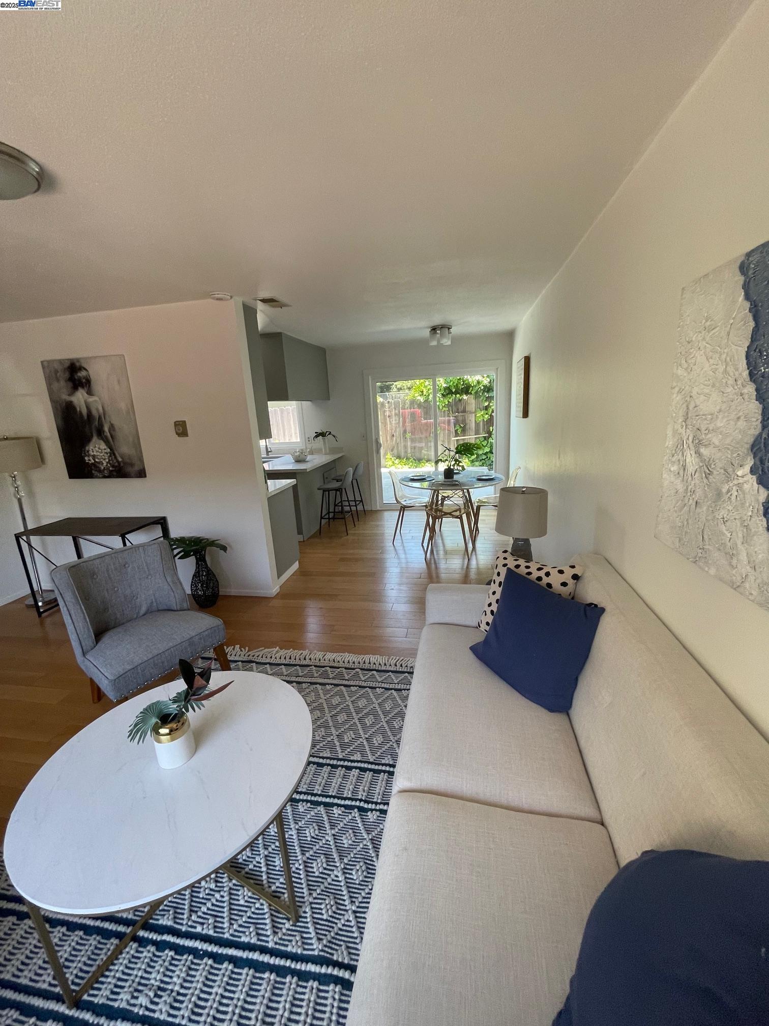 Photo #3: 41096153 Listing 