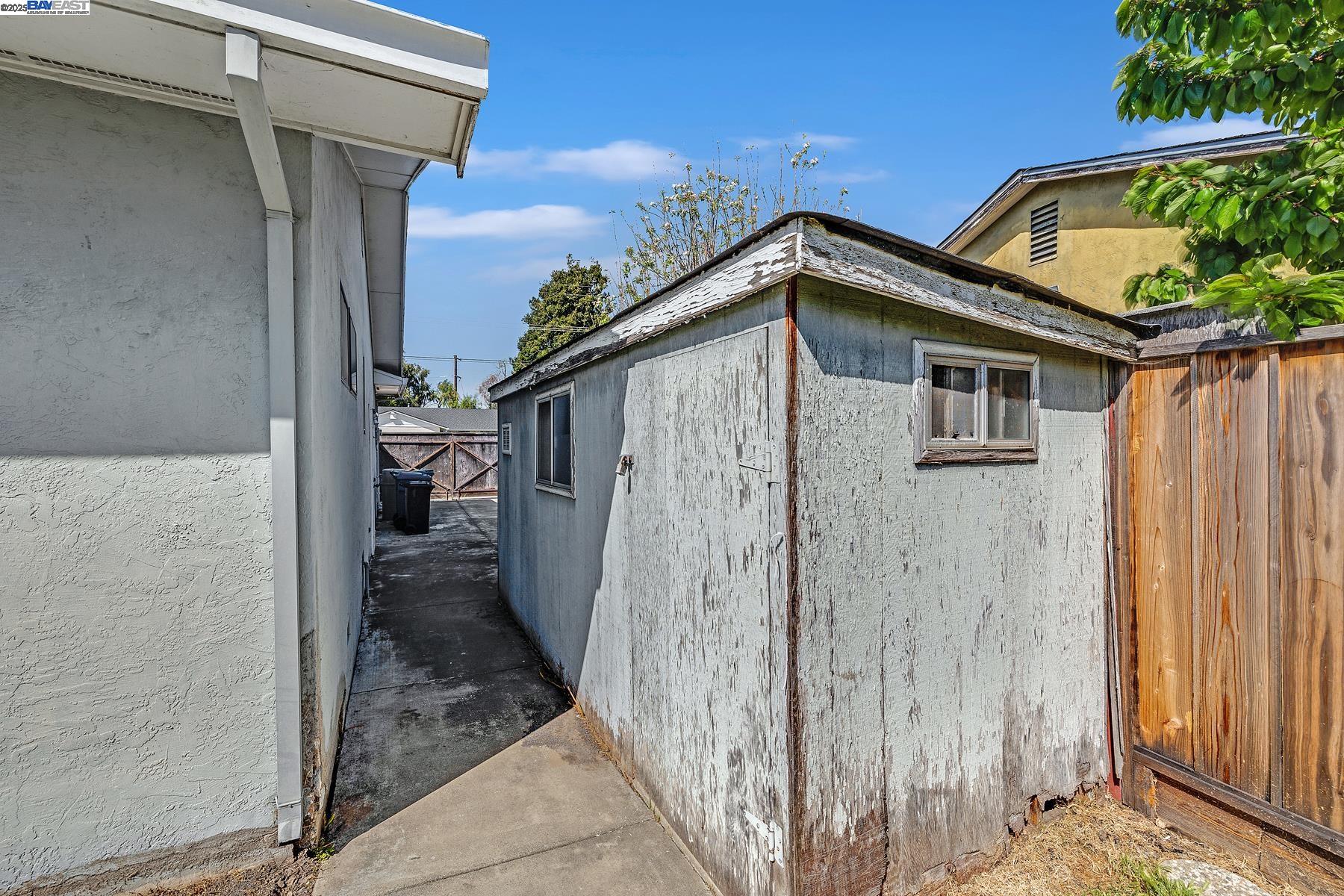 Detail Gallery Image 8 of 32 For 4572 Bianca Dr, Fremont,  CA 94536 - 3 Beds | 2 Baths