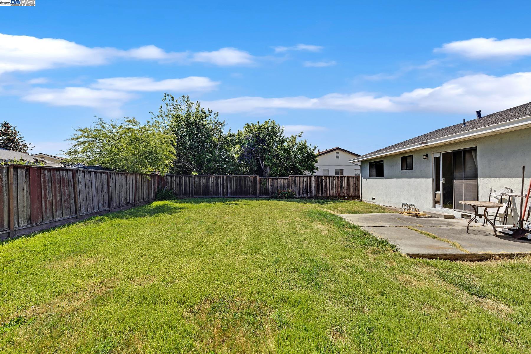 Detail Gallery Image 9 of 32 For 4572 Bianca Dr, Fremont,  CA 94536 - 3 Beds | 2 Baths