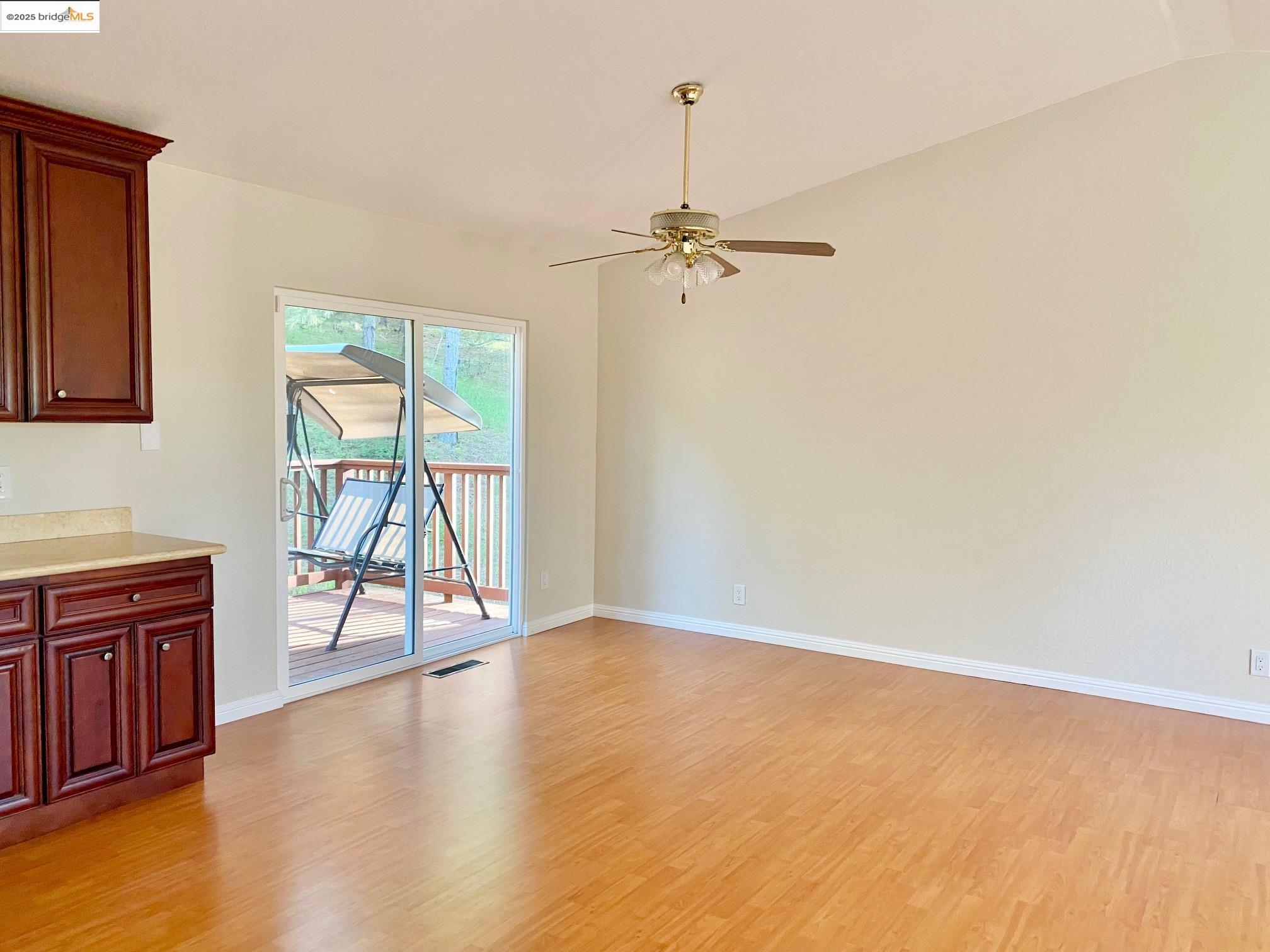 Detail Gallery Image 7 of 58 For 12910 Jacksonmill Dr, Groveland,  CA 95321 - 4 Beds | 3 Baths