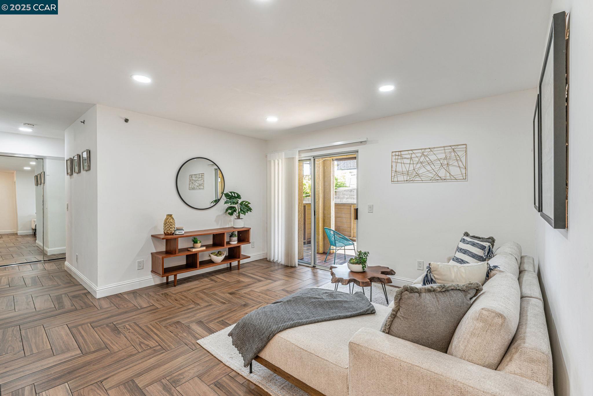 Photo #4: 41096164 Listing: Photo #4