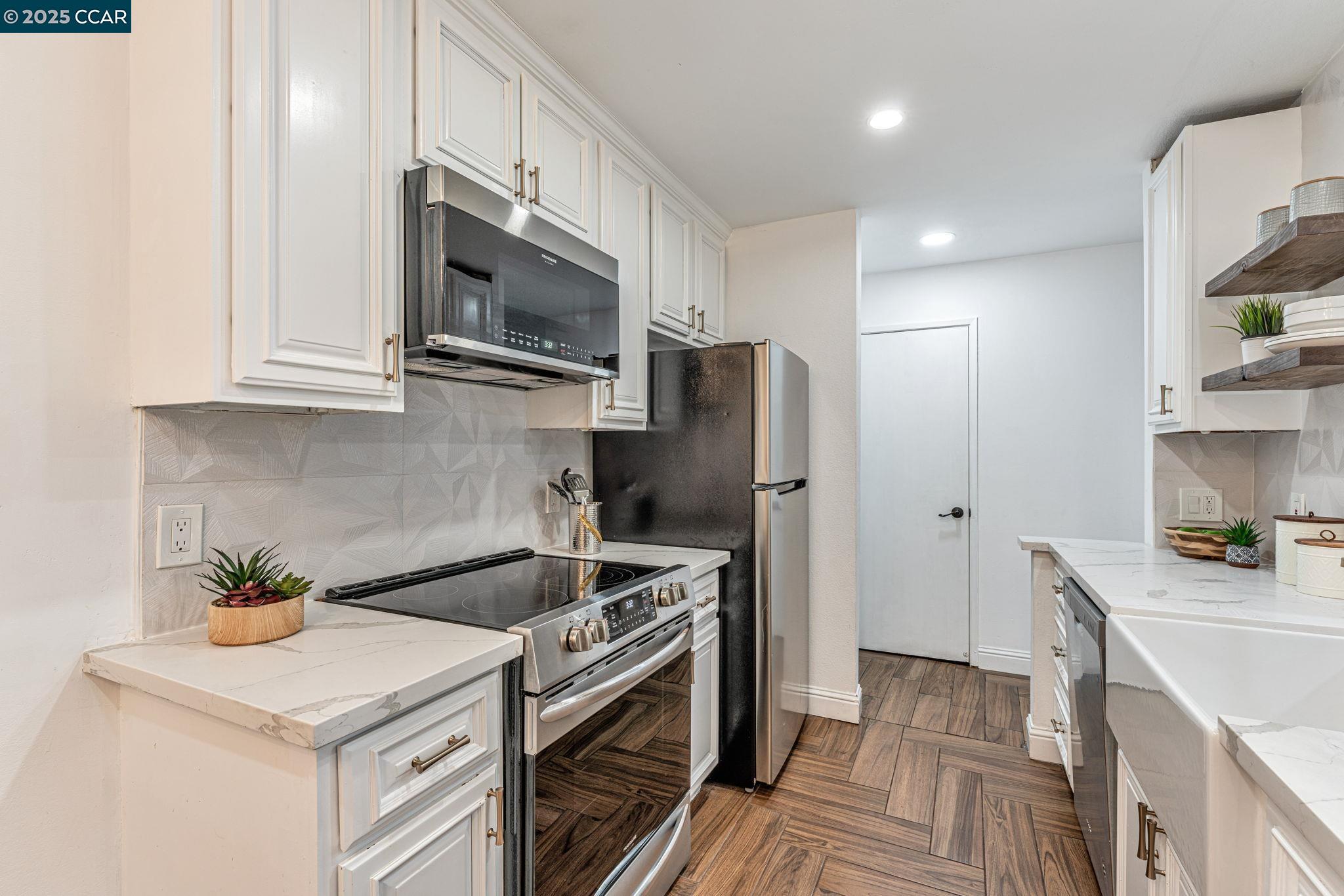 Photo #9: 41096164 Listing: Photo #9