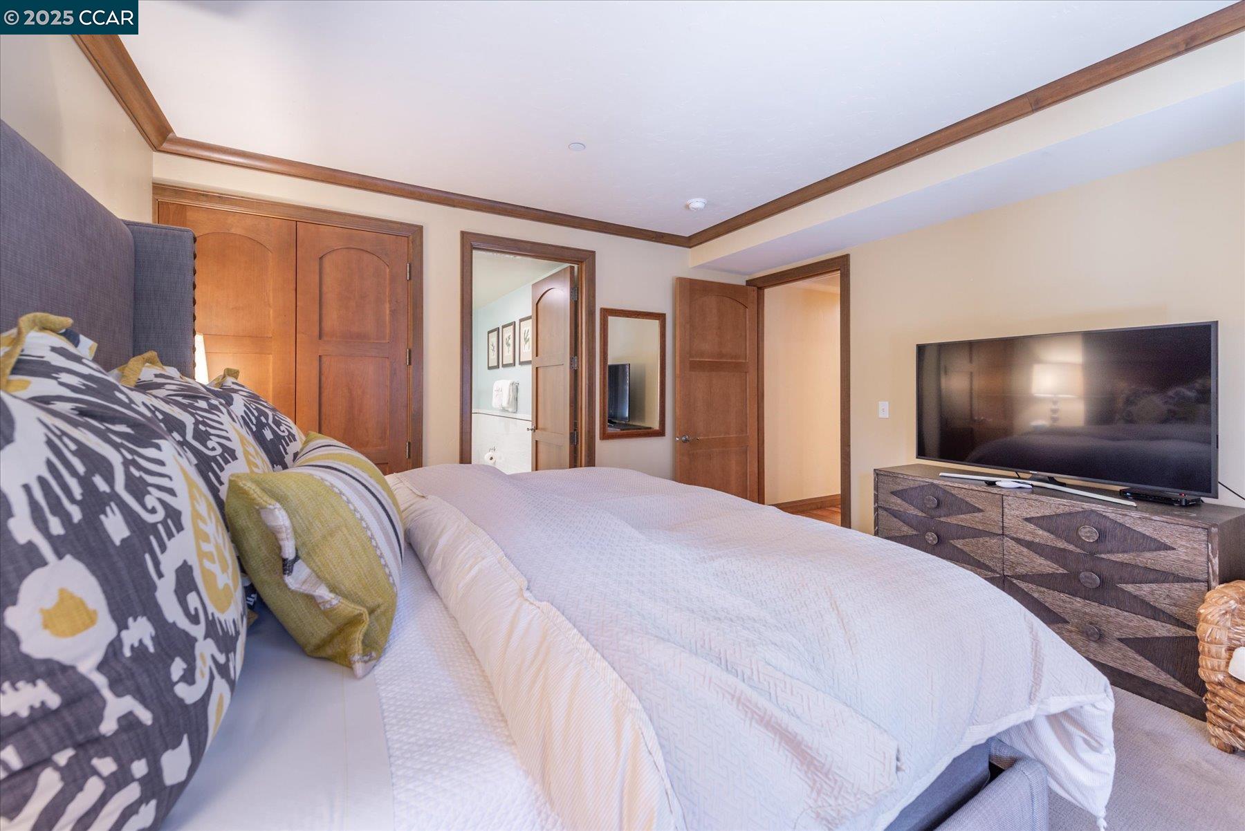 Detail Gallery Image 13 of 25 For 6750 North Lake Blvd 3b,  Tahoe Vista,  CA 96148 - 3 Beds | 4/1 Baths