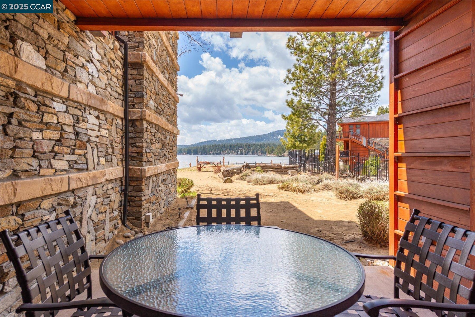 Detail Gallery Image 19 of 25 For 6750 North Lake Blvd 3b,  Tahoe Vista,  CA 96148 - 3 Beds | 4/1 Baths