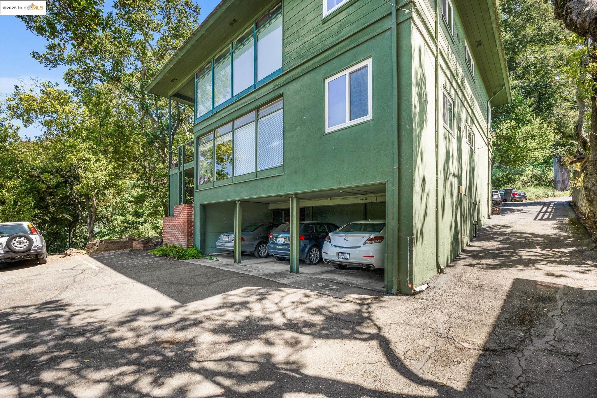 Photo #2: 41096183 Listing 