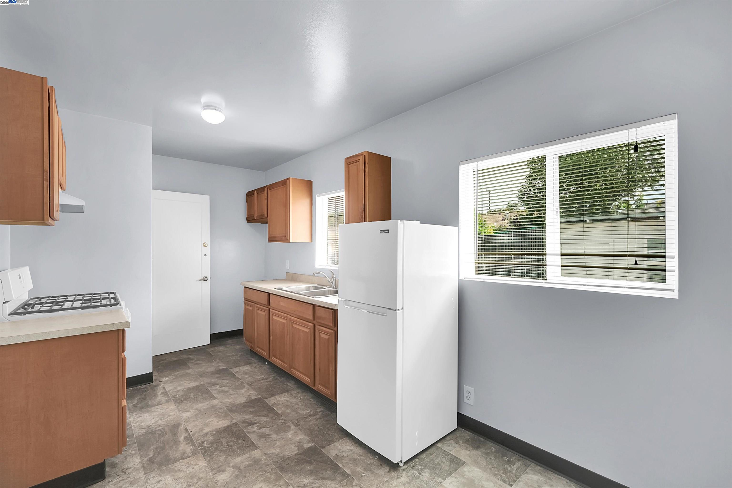 Detail Gallery Image 26 of 42 For 378 Park St, San Leandro,  CA 94577 - – Beds | – Baths