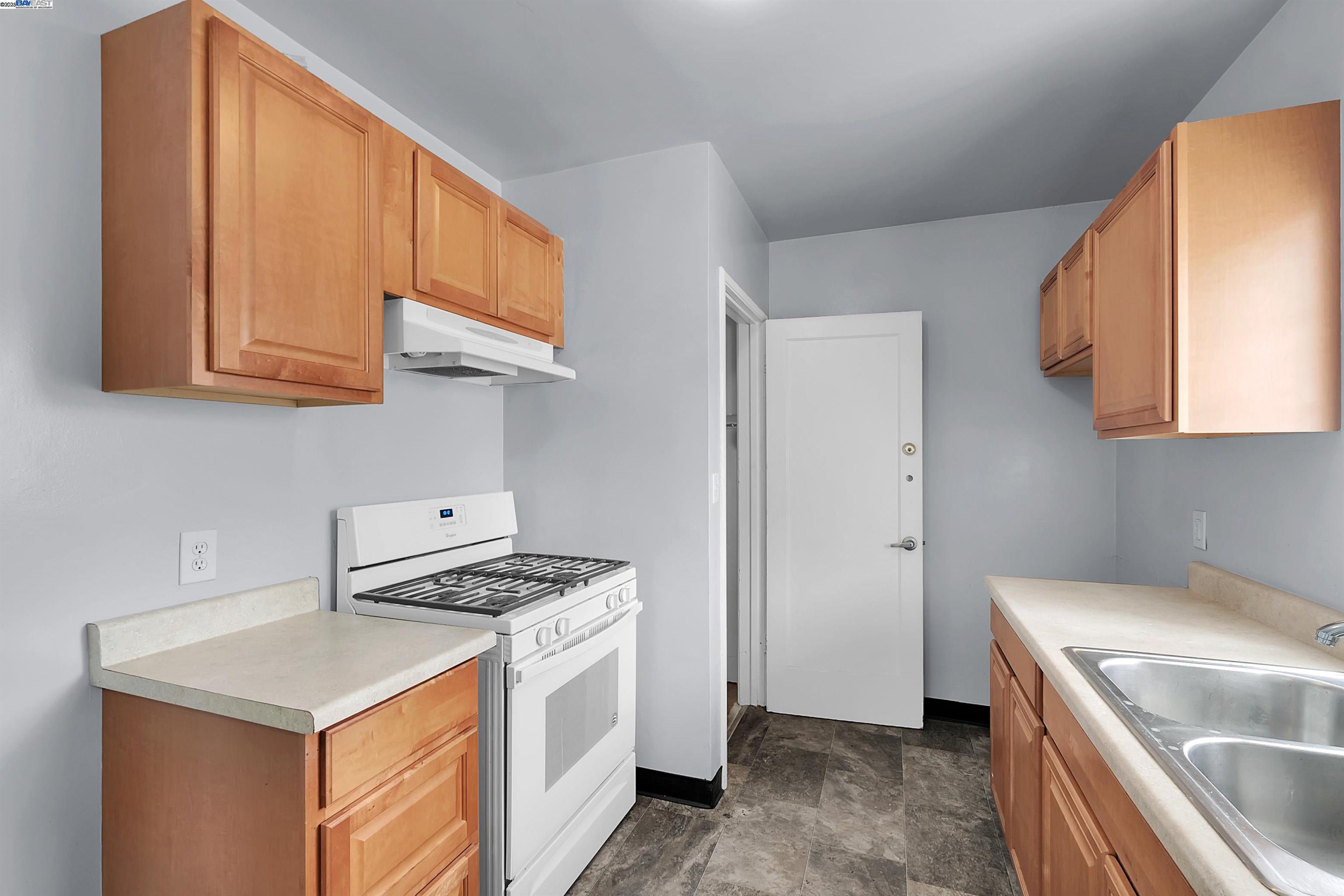 Detail Gallery Image 29 of 42 For 378 Park St, San Leandro,  CA 94577 - – Beds | – Baths