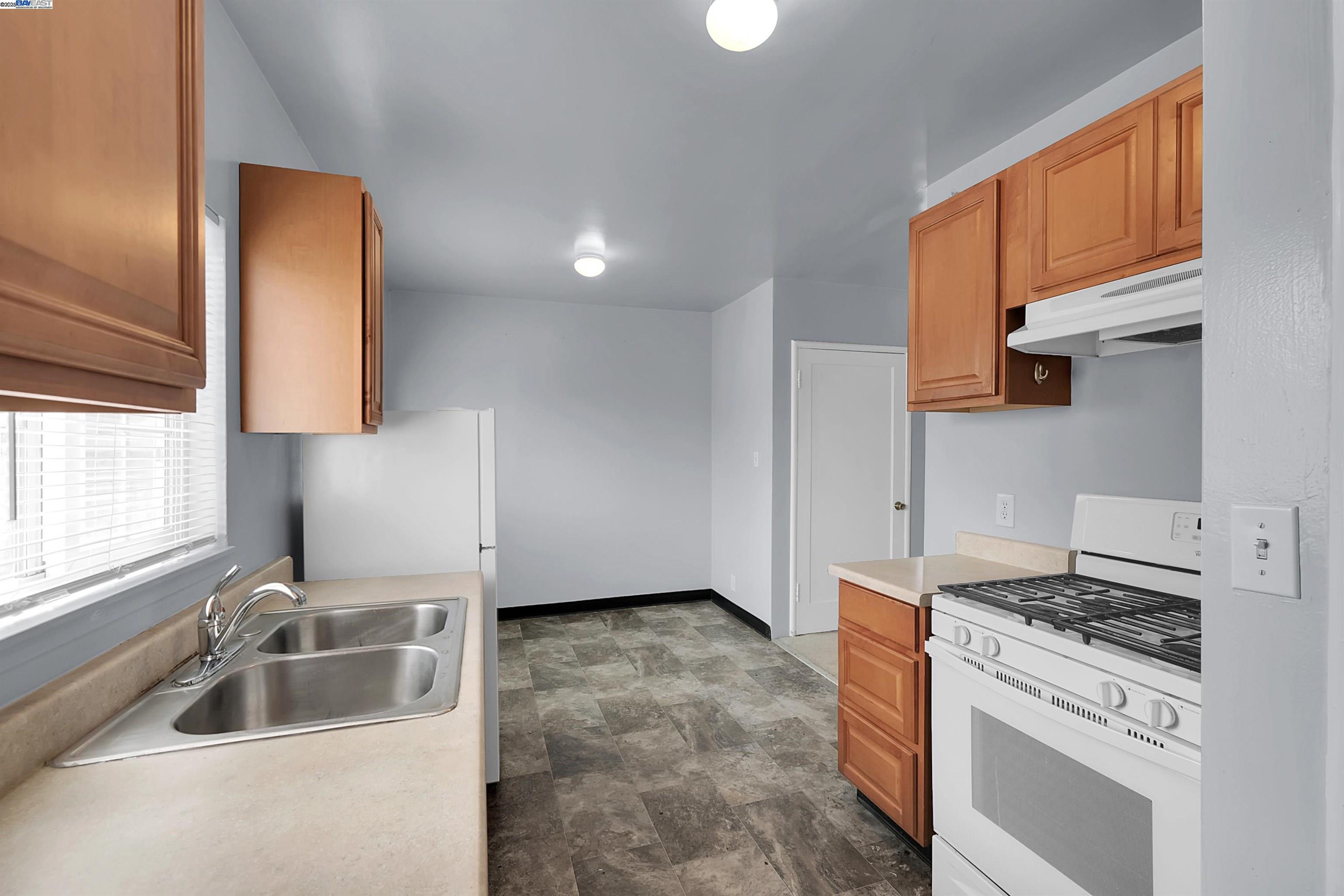 Detail Gallery Image 30 of 42 For 378 Park St, San Leandro,  CA 94577 - – Beds | – Baths
