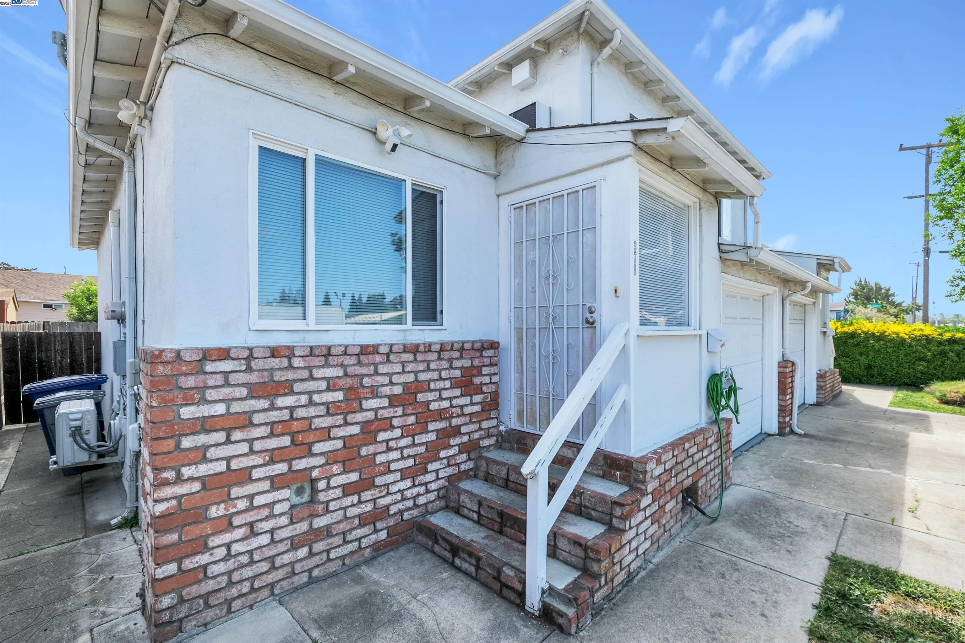 Detail Gallery Image 4 of 42 For 378 Park St, San Leandro,  CA 94577 - – Beds | – Baths