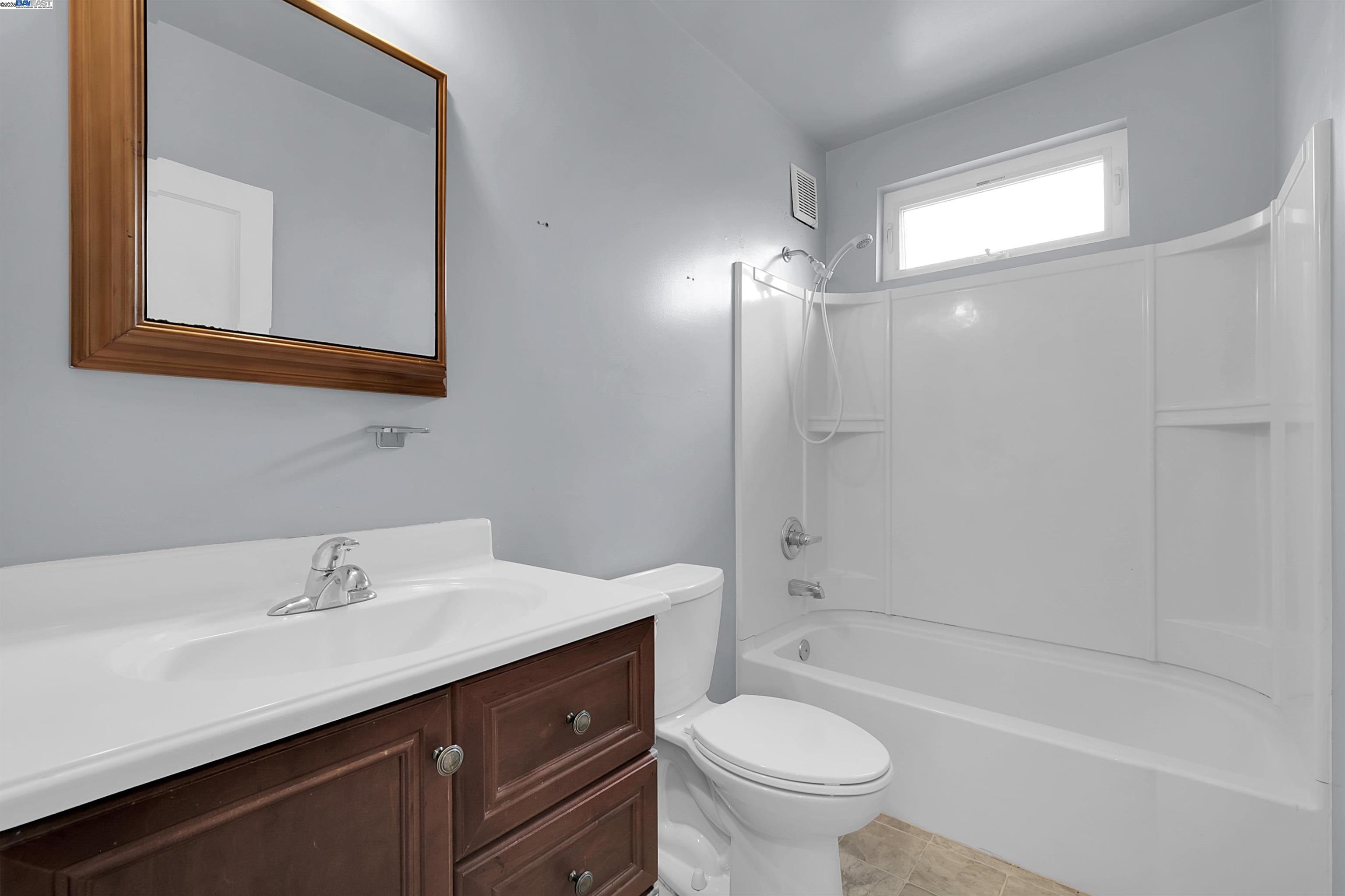 Detail Gallery Image 34 of 42 For 378 Park St, San Leandro,  CA 94577 - – Beds | – Baths
