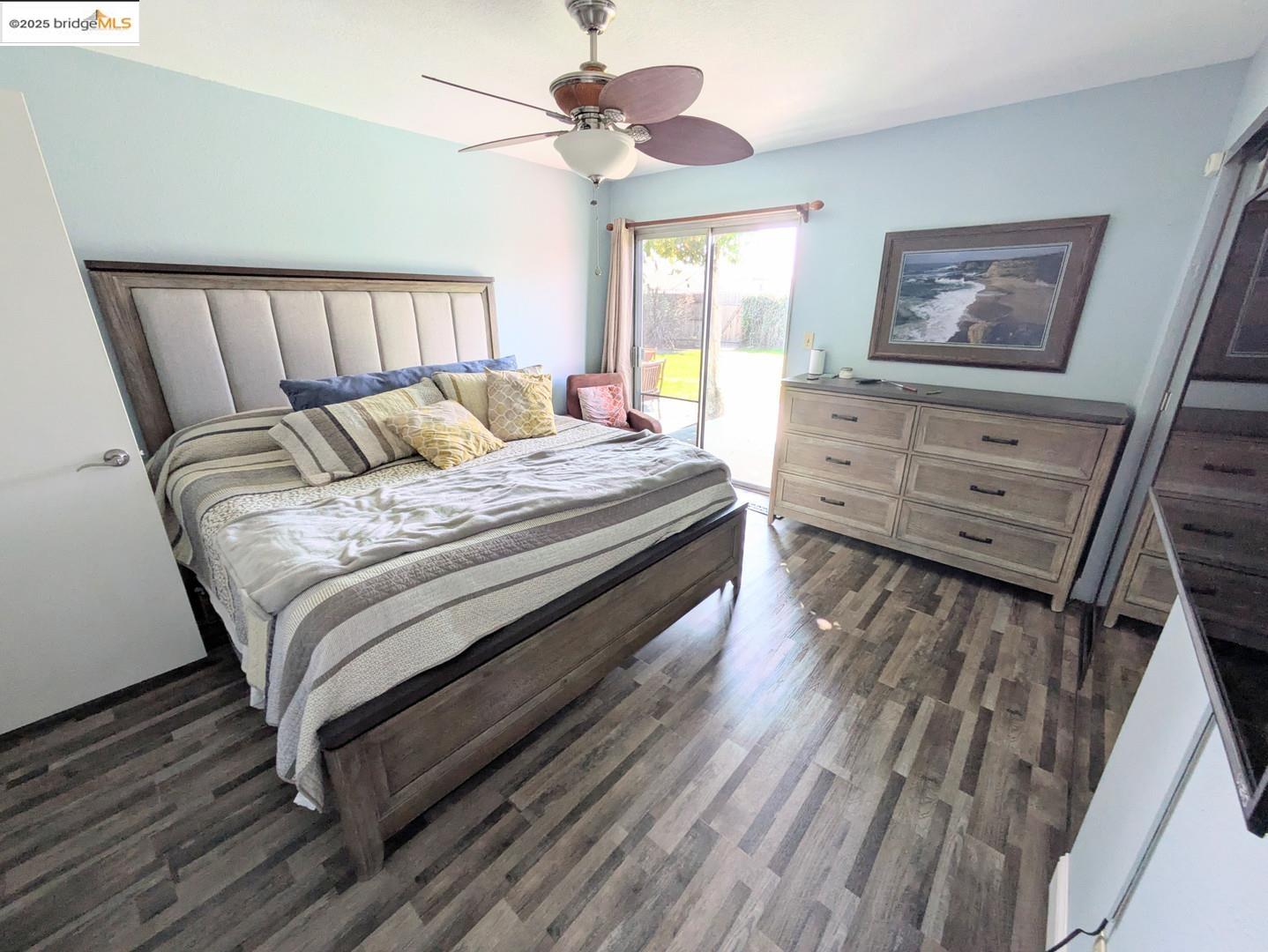 Detail Gallery Image 12 of 15 For 2430 Mira Flores Dr, Turlock,  CA 95380 - 3 Beds | 2 Baths