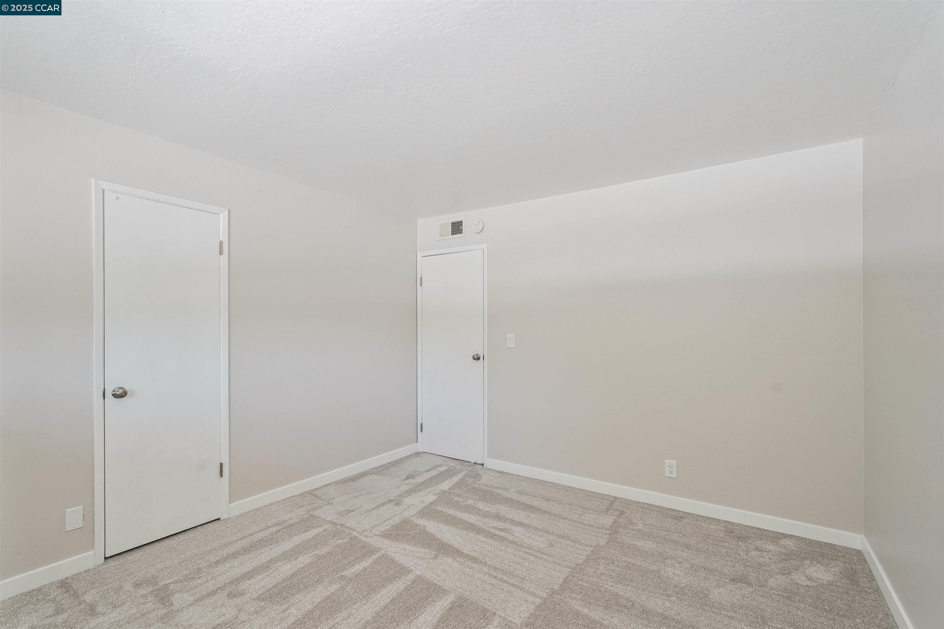 Photo #28: 41096193 Listing: Photo #28