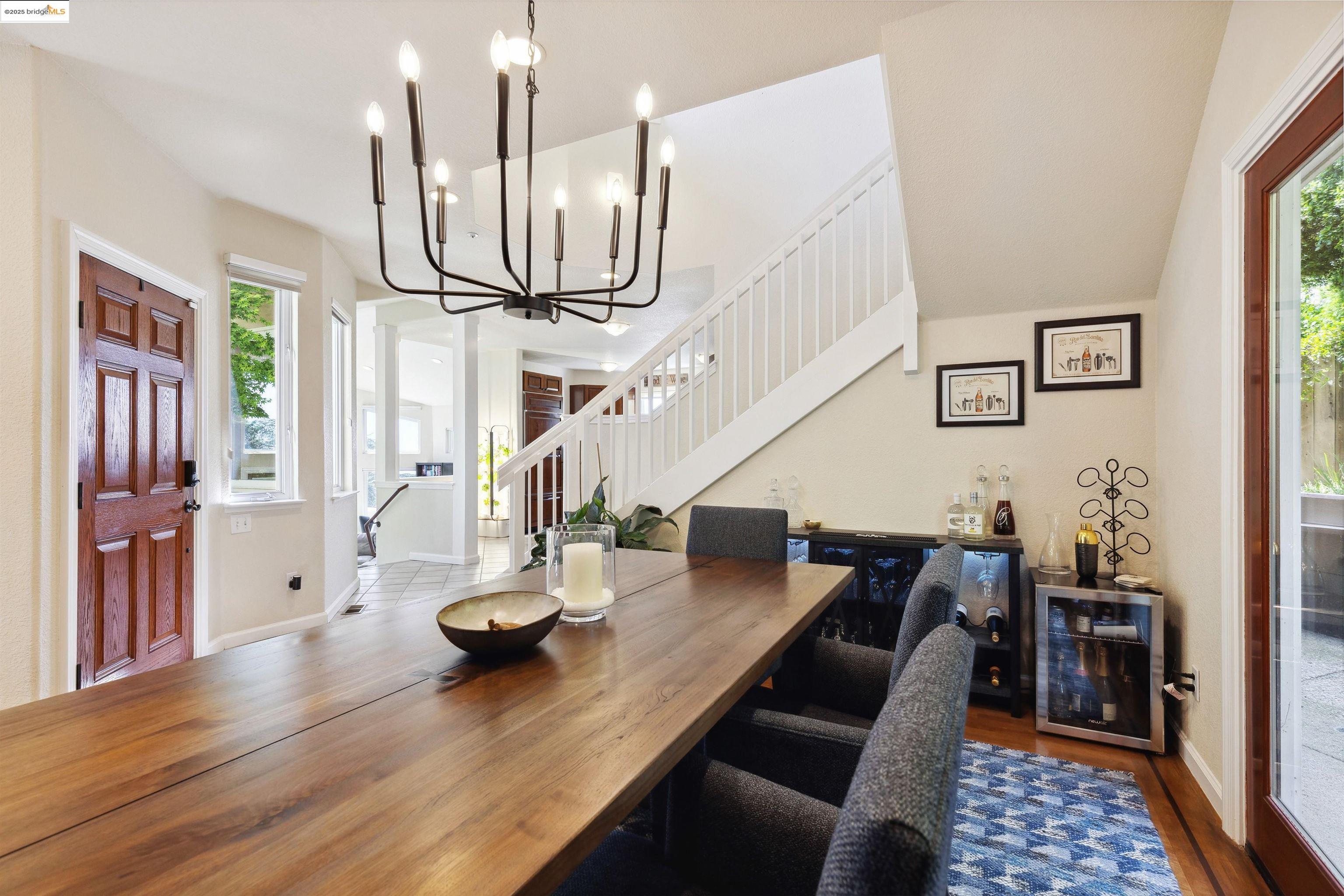 Detail Gallery Image 19 of 51 For 2312 Pelham Pl, Oakland,  CA 94611 - 4 Beds | 3 Baths